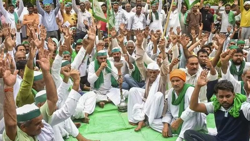 Kisan Mahapanchayat: দিল্লির যন্তর মন্তরে জড়ো হতে শুরু করেছেন কৃষকরা, দেখুন ভিডিও