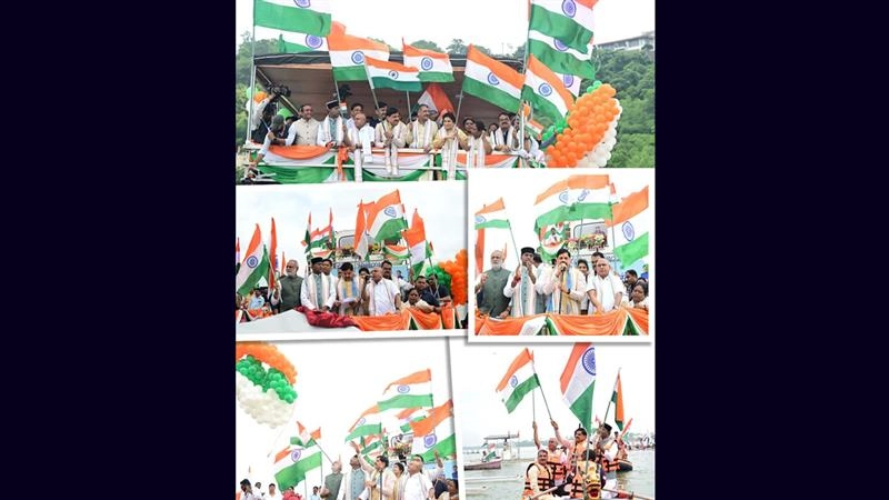 Independence Day Celebration: স্বাধীনতা দিবসে ভোপালে নৌকা তিরঙ্গা যাত্রার আয়োজন, অংশ নিলেন মুখ্যমন্ত্রী যাদব