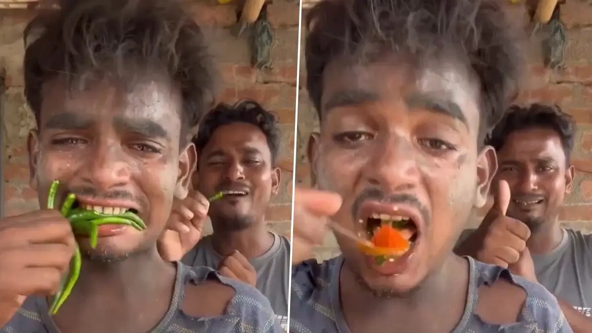 Viral Video: লাইক কমেন্টের জন্য কচকচ করে কাঁচা লঙ্কা চিবিয়ে খাচ্ছেন যুবক, ভিডিয়ো ভাইরাল হতেই হতবাক নেটপাড়া