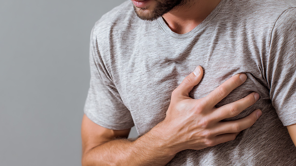 Heart Attack Symptoms: মহিলা ও পুরুষদের ক্ষেত্রে হার্ট অ্যাটাকের উপসর্গ পার্থক্যগুলি, জেনে রাখলে বাঁচবে জীবন