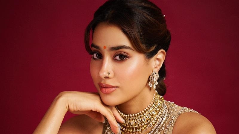 Janhvi Kapoor Viral Video: জন্মাষ্টমীর অনুষ্ঠানে জাহ্নবীর 'ভারত মাতা কী জয়' স্লোগান, ট্রোলড নায়িকা, দেখুন ভিডিয়ো