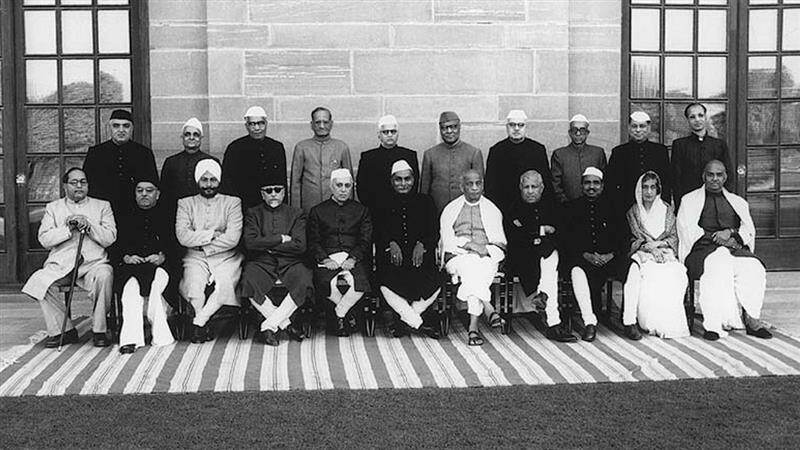 India's 79th Independence Day: জওহরলাল নেহেরুর প্রথম মন্ত্রিসভায় কারা ছিলেন, স্বাধীন ভারতের প্রথম প্রধানমন্ত্রীর হাতে লেখা নোট প্রকাশ্যে, দেখুন