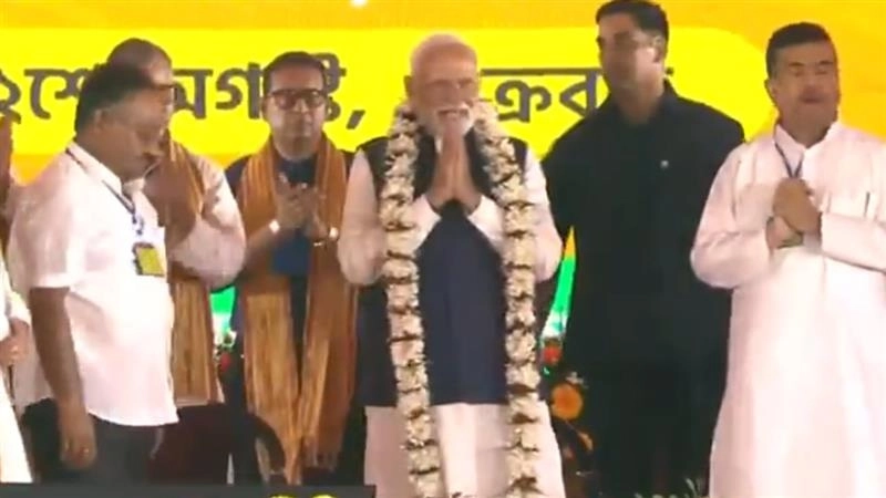 PM Modi Made in India: ধনতেরাস, দিওয়ালি সহ উৎসবের মরসুমে ভারতীয় পণ্য কেনার আবেদন প্রধানমন্ত্রী মোদীর