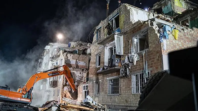 Russia-Ukraine War: কখনও জল কখনও আকাশপথে হামলা, ব্যারেজ মিসাইল চালিয়ে ইউক্রেনে ২২ জনকে মেরে ফেলল রাশিয়া