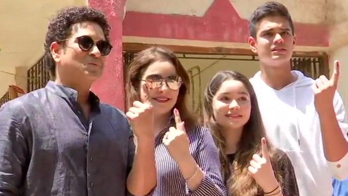 Sachin Tendulkar’s Children Sara-Arjun: আশীর্বাদ সেরে ফেলেছেন অর্জুন, তবে সচিন তেন্ডুলকরের সন্তানদের সম্পর্কে এই তথ্য জানেন কি? জানুন ক্লিক করে