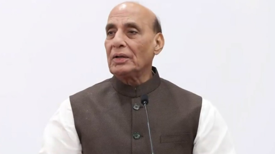 Rajnath Singh: মরক্কো সফরে প্রতিরক্ষা মন্ত্রী রাজনাথ সিং ভারতের স্টার্টআপ নিয়ে কি বললেন দেখুন
