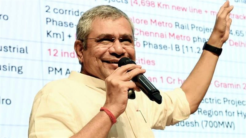 Ashwini Vaishnaw on AI: আমাদের জীবনযাত্রা এবং কাজ করার ধরণ বদলে দেবে কৃত্রিম বুদ্ধিমত্তা!