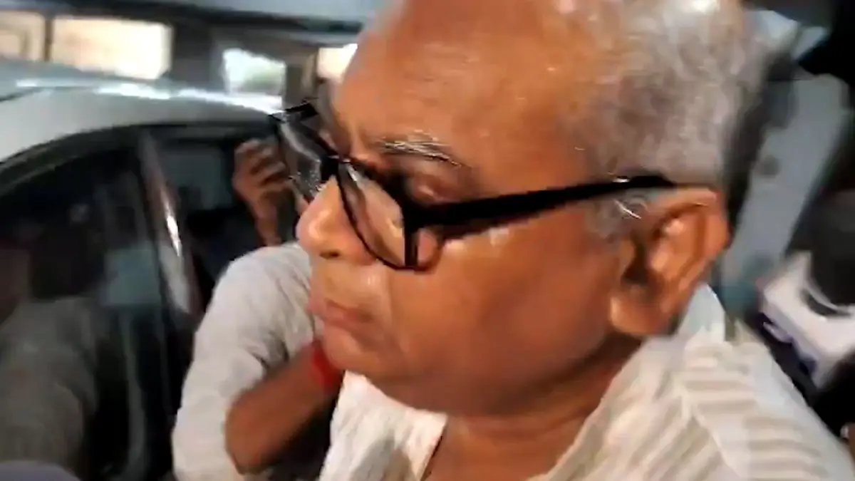 Recruitment Corruption Case: রয়েছে হিসাব বহির্ভূত সম্পত্তি, নিয়োগ দুর্নীতি মামলায় আদালতে হাজিরা দিলেন মন্ত্রী চন্দ্রনাথ সিনহা