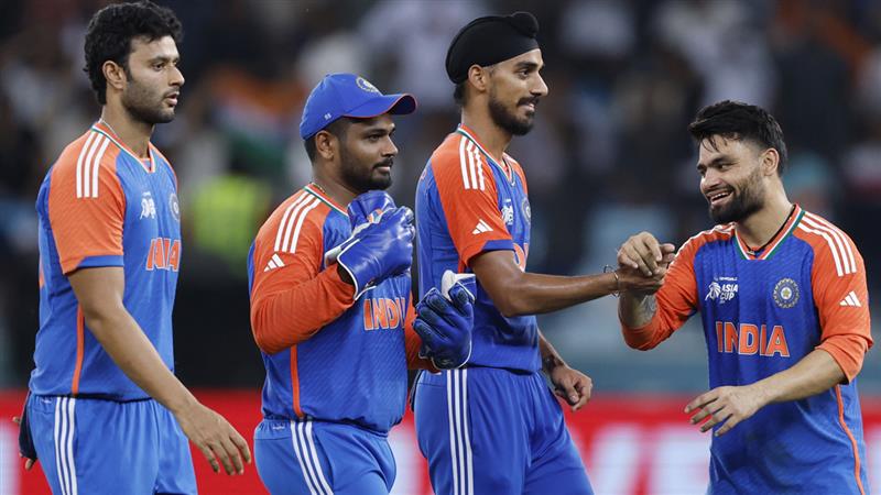 India vs Sri Lanka Asia Cup 2025: ২০২ রানের টাইয়ের পর প্রথম বলেই সুপার ওভারে জয় টিম ইন্ডিয়ার, ফাইনালের আগে চনমনে সূর্যকুমাররা
