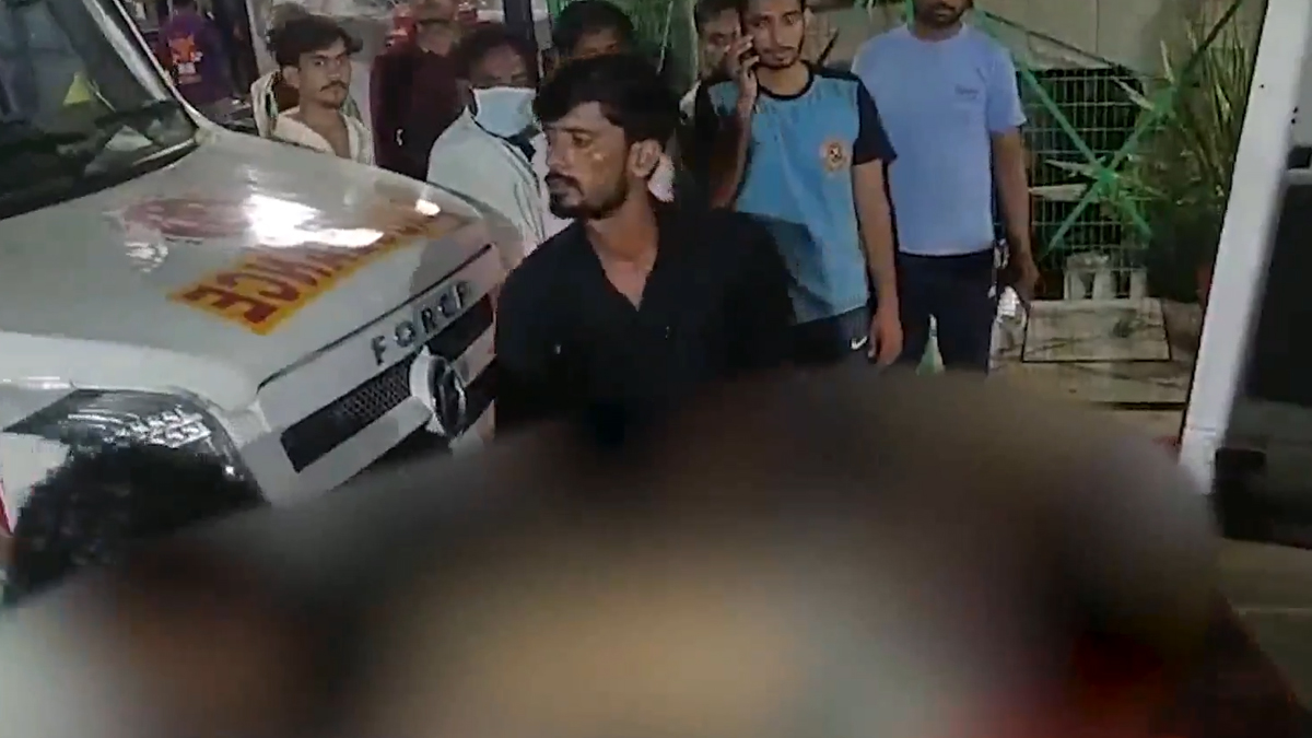 Lucknow Road Accident: কারোরিতে খাদে পড়ে ভয়াবহ বাস দুর্ঘটনা, ৫ যাত্রীর মৃত্যু, আহত অনেকে, জারি উদ্ধারকাজ