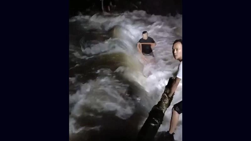 Sikkim Landslide: সিকিমের রিম্বিতে ভূমিধসে ৪ জনের মৃত্যু, ৩ জন নিখোঁজ