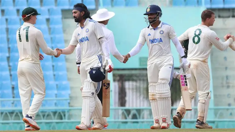IND vs WI 1st Test: হাফ সেঞ্চুরি করে আউট অধিনায়ক গিল, সেঞ্চুরির পথে রাহুল, লিড নিয়ে এবার পাহাড় গড়ার লক্ষ্যে টিম ইন্ডিয়া