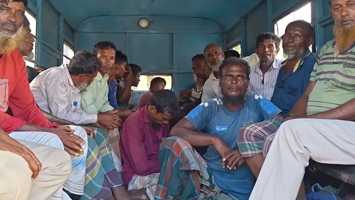 Sundarbans: সুন্দরবন থেকে আবারও আটক একাধিক বাংলাদেশি মৎসজীবী, সীমান্ত এলাকায় চলছে কড়া নজরদারি