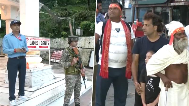 Shri Mata Vaishno Devi Yatra: ২২ দিন স্থগিতের পর পুনরায় শুরু হল শ্রী মাতা বৈষ্ণো দেবী যাত্রা, আবহাওয়ার বাঁধা পেরিয়ে কাটরায় তীর্থযাত্রীরা (দেখুন ভিডিও)