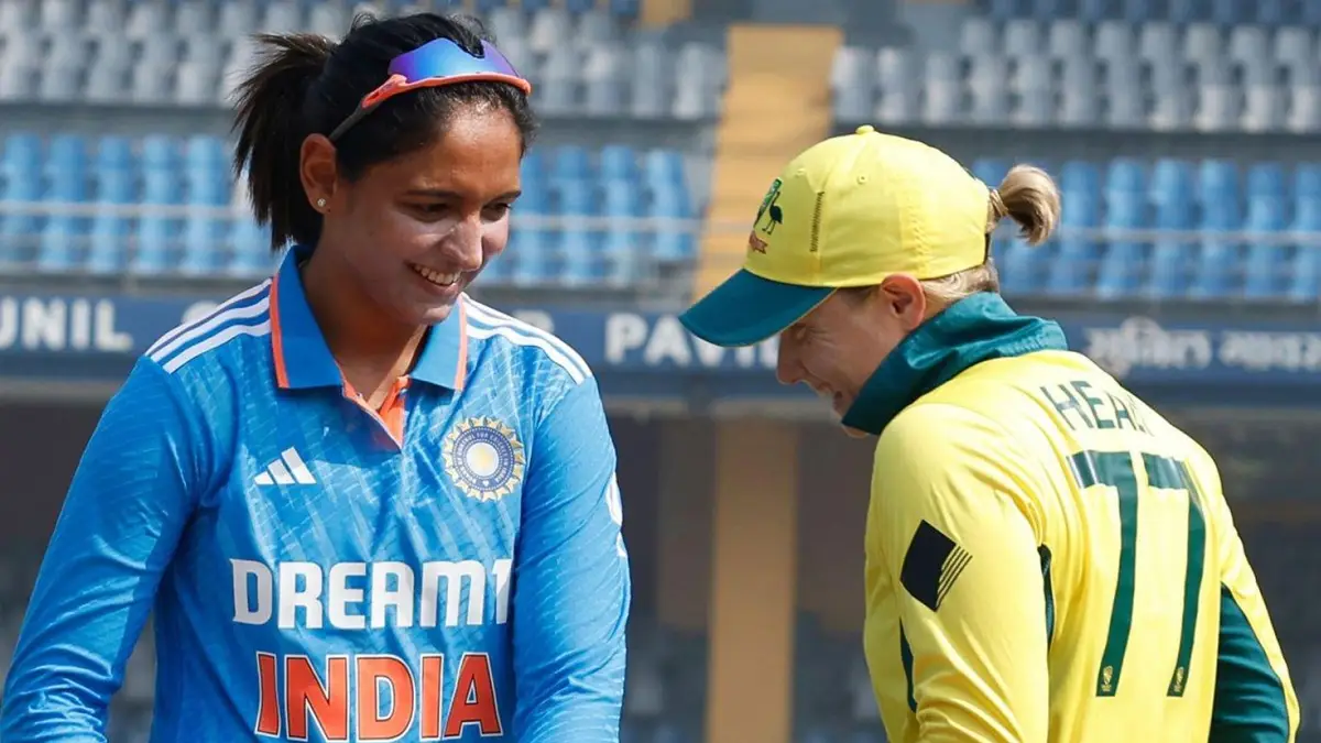 IND W vs AUS W, 2nd Semifinal, ICC Women's World Cup 2025 Toss Update: ভারত মহিলা বনাম অস্ট্রেলিয়া মহিলা, দ্বিতীয় সেমিফাইনাল ম্যাচে টসে হেরে প্রথমে বল করছে ভারত; একনজরে দু'দলের একাদশ