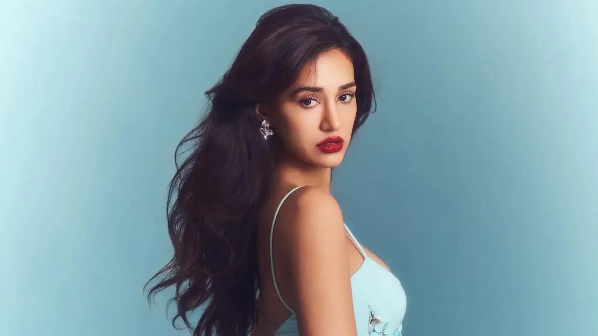 Disha Patani House Firing: সলমন খান, কপিল শর্মাদের পর দিশা পাটানি টার্গেট? নায়িকার দিদির কথায় ক্ষেপে গুলি চালাল গ্যাংস্টারের দল, সিসিটিভি ফুটেজে উঠে এল ভয়ঙ্কর তথ্য