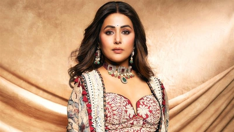 Hina Khan's Video: হিনা খানের আসল রূপ বেরিয়ে পড়ল? দেখুন ভিডিয়ো
