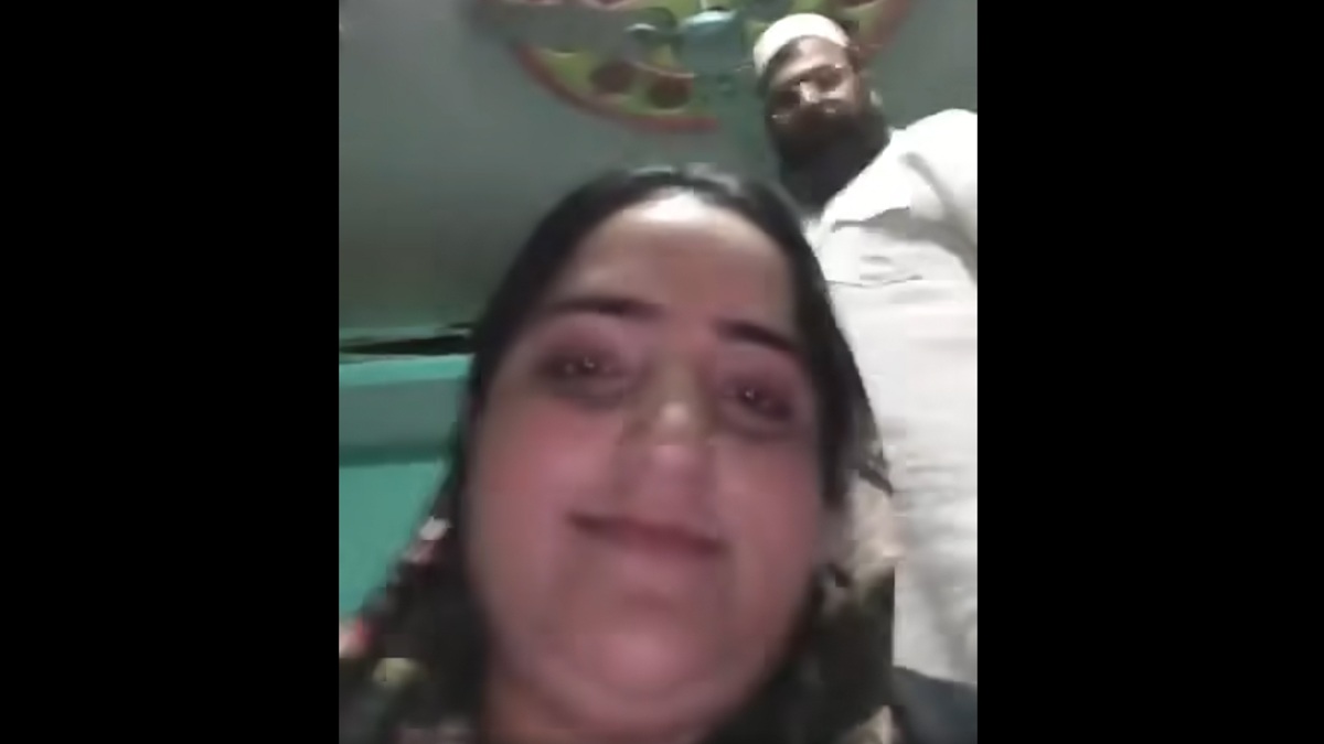 Activist Abused By Husband Video: 'চুপ না করলে গলা কেটে দেব', লাইভের মাঝে স্ত্রীকে অপমান, চড়-থাপ্পড় স্বামীর, দেখুন