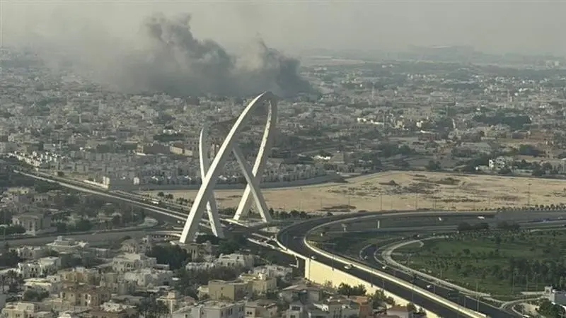 Israel Attacks Qatar: হামাস নেতাদের খোঁজে সোজা কাতারে হামলা, ইজরায়েলের বোমায় কেঁপে উঠল দোহা, ভিডিয়ো দেখুন