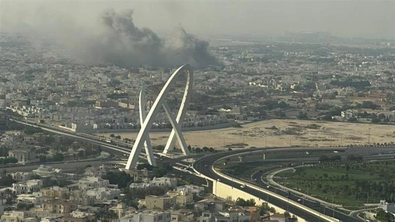 Israel Attacks Qatar: হামাস নেতাদের খোঁজে সোজা কাতারে হামলা, ইজরায়েলের বোমায় কেঁপে উঠল দোহা, ভিডিয়ো দেখুন