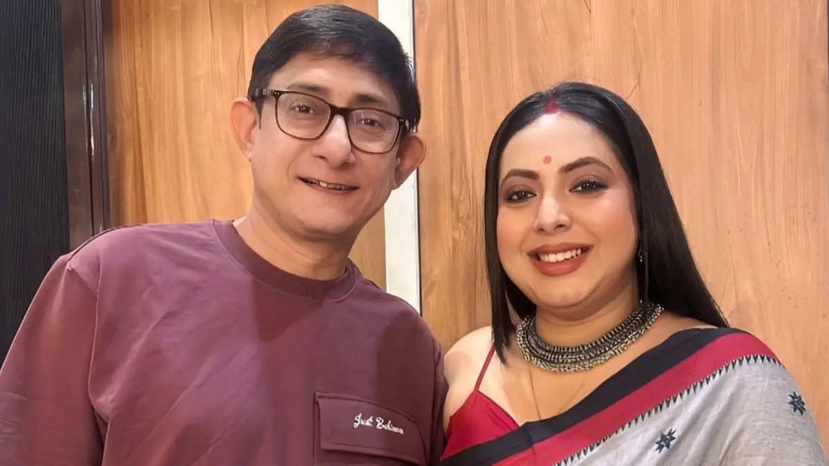 Durga Puja 2025: কাঞ্চন-শ্রীময়ীর পুজো শুরু, তারকা দম্পতি ছবি পোস্ট করলেন সোশ্যাল মিডিয়ায়