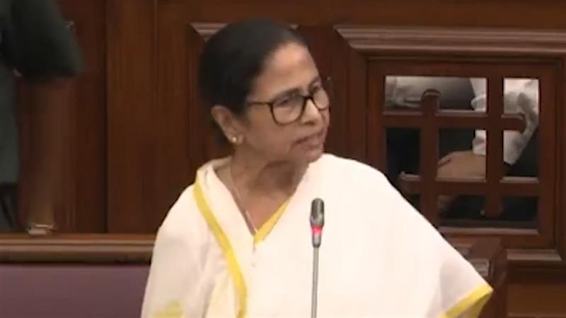Mamata Banerjee: 'এরা বাংলা ভাষার উপর অত্যাচার করে, বাঙালি বিরোধী, এরা ভোট চোর', বিধানসভায় বিজেপির বিরুদ্ধে তীব্র বিষোদগার মুখ্যমন্ত্রীর, দেখুন ভিডিয়ো