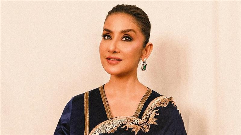 Manisha Koirala On Nepal Protests: 'নেপালের কালো দিন', পুলিশের গুলিতে নিহতদের রক্ত দেখিয়ে সরকারের দুর্নীতির বিরুদ্ধে ফুঁসে উঠলেন মণীষা কৈরালা
