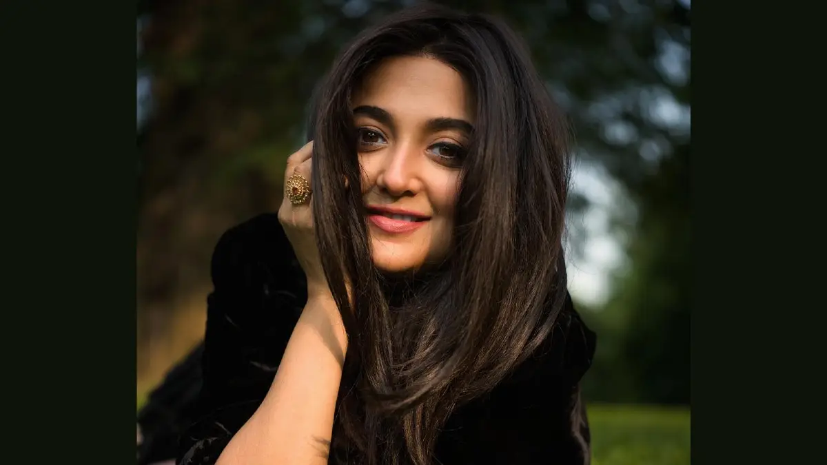 Monali Thakur Heading For Divorce? তারকা পাড়ায় আবারও বিচ্ছেদ, এবার বিয়ের সুতো ছিঁড়ছেন মোনালি ঠাকুর?