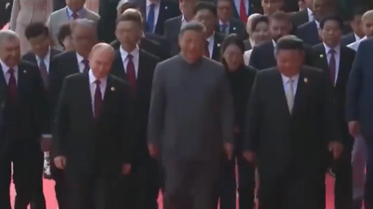 'Humans May Live to 150 Years Old': মানুষের বেঁচে থাকার মেয়াদ ১০০ পার করবে? পুতিন, শি, কিম বাঁচবেন ১৫০ বছর? ৩ রাষ্ট্রপ্রধানের আলোচনায় ঝড়