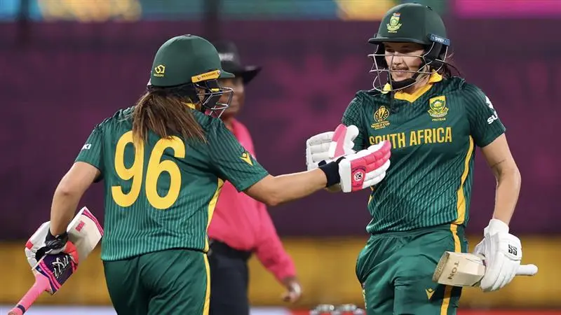 SL W vs SA W, ICC Women's World Cup 2025 Winning Prediction: শ্রীলঙ্কা মহিলা বনাম দক্ষিণ আফ্রিকা মহিলা, আইসিসি মহিলা বিশ্বকাপ ২০২৫ ম্যাচে জয়ী হবে কোন দল? কি বলছে Winning Prediction