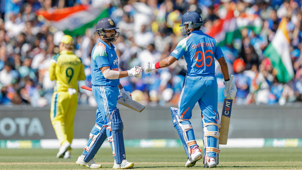 AUS vs IND 2nd ODI Live Scorecard: রোহিত-শ্রেয়সের ইনিংসের সুবাদে অ্যাডিলেডে ভারতের স্কোর-২৬১/৯