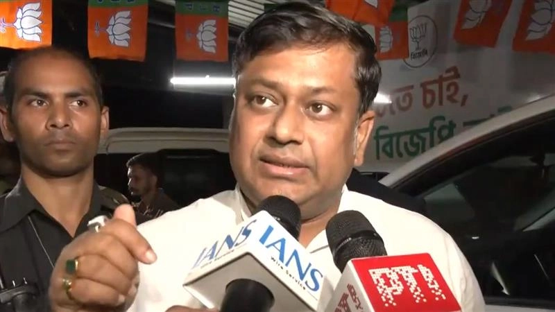 Sukanta Majumdar: আরএসএসকে নিষিদ্ধ করতে গেলে নিশ্চিহ্ন হয়ে যাবে কংগ্রেস, হুঁশিয়ারি সুকান্ত মজুমদারের