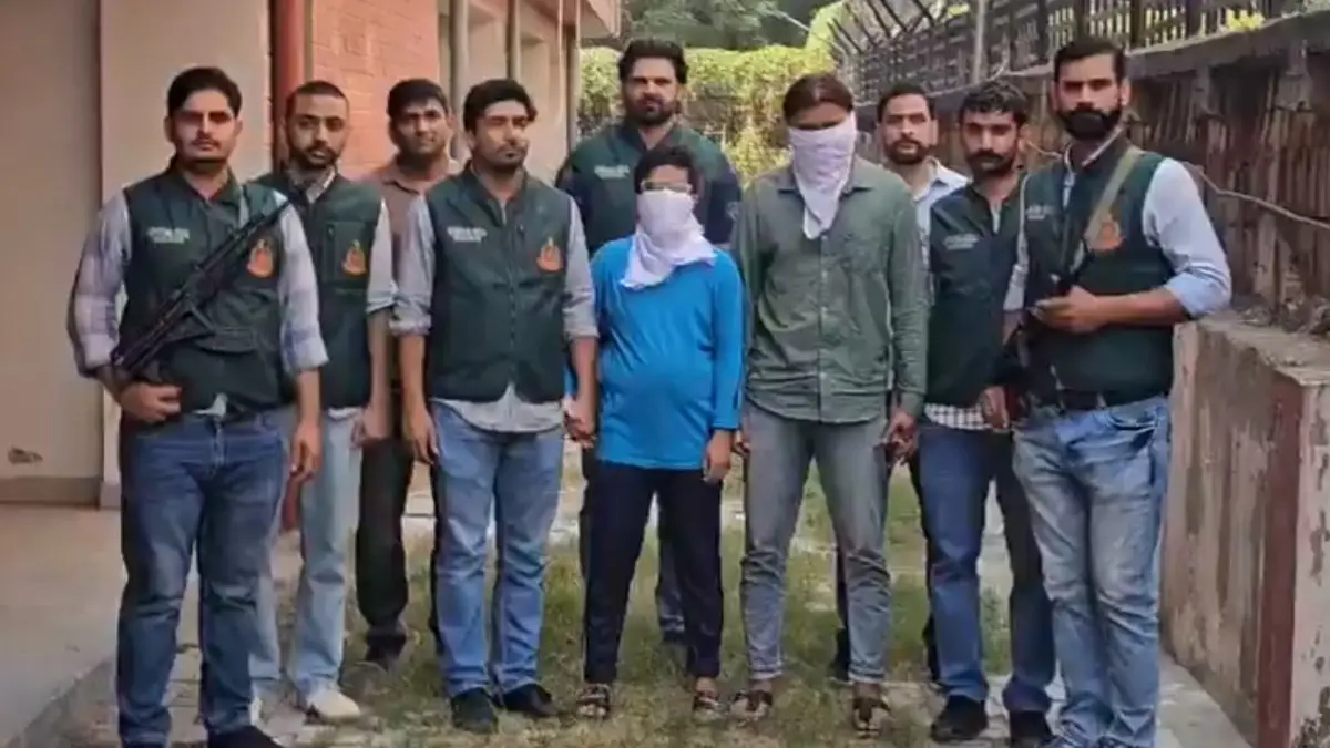 Delhi: দিওয়ালির মধ্যে দিল্লির জনবহুল এলাকায় নাশকতার ছক, গ্রেফতার ২ আইসিস জঙ্গি