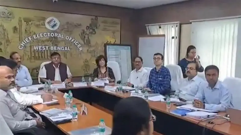 ECI Delegation In West Bengal: আজ কোলাঘাটে পূর্ব মেদিনীপুর, ঝাড়গ্রাম ও বাঁকুড়ার নির্বাচনী আধিকারিকদের নিয়ে বৈঠক করবেন নির্বাচন কমিশনের প্রতিনিধি দল