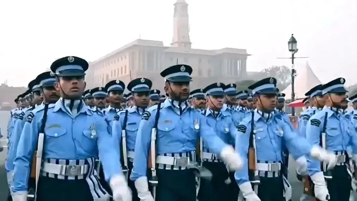 Air Force Day 2025: ভারতীয় বায়ু সেনা দিবসে সমস্ত প্রবীণ ও নবীন বিমান যোদ্ধা এবং তাদের পরিবারবর্গকে উষ্ণ শুভেচ্ছা জানিয়েছেন রাষ্ট্রপতি দ্রৌপদী মুর্মু