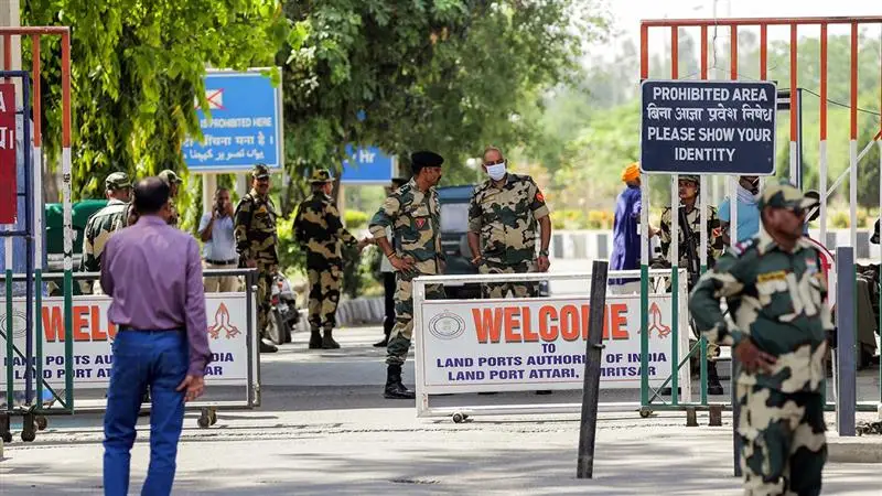Guru Nanak Jayanti 2025: গুরু নানক জয়ন্তীর আগে ২১০০ ভিসা ইস্যু করল পাকিস্তান হাই কমিশন