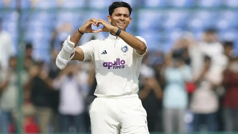 Yashasvi Jaiswal Century, IND vs WI: দিল্লিতে সেঞ্চুরি যশস্বীর! মাত্র ২৩ বছর বয়সেই লেখালেন এলিট তালিকায় নাম