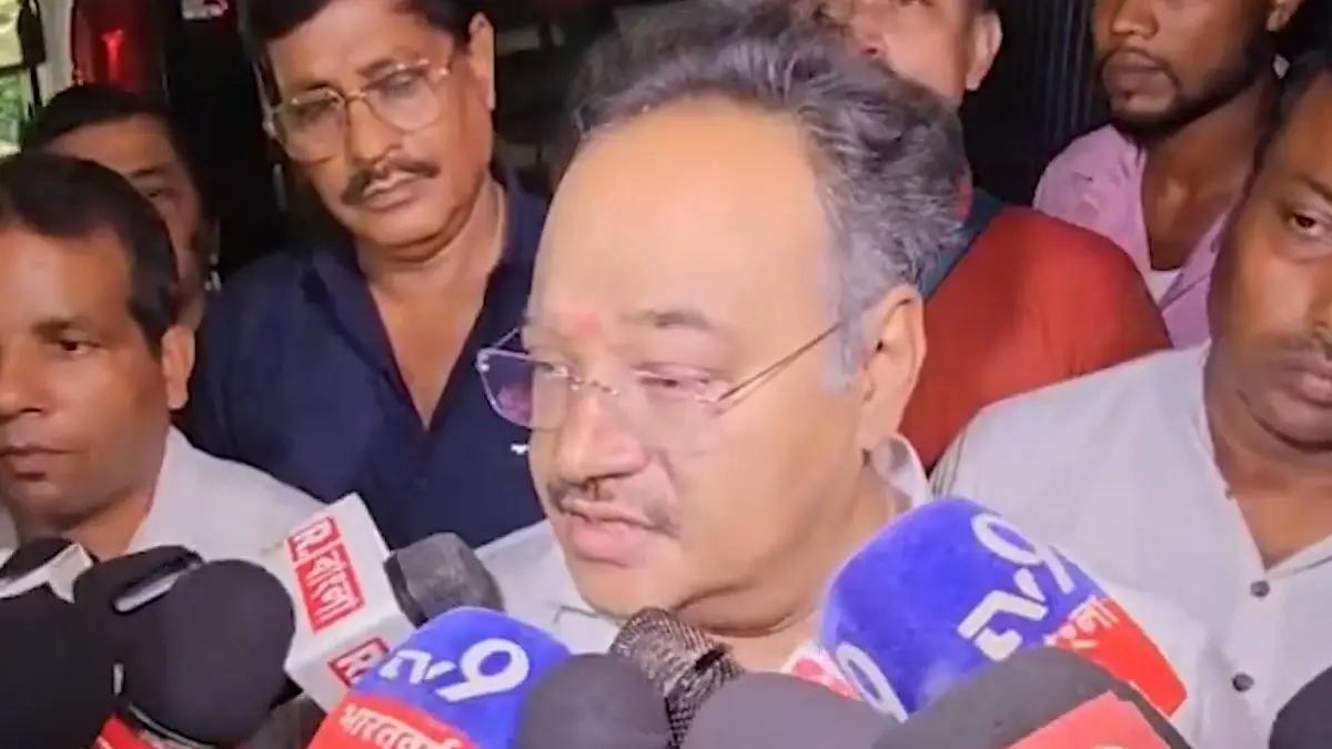 Shamik Bhattacharya: এসআইআর নিয়ে হিন্দু-ভারতীয় মুসলিমদের আতঙ্কিত হওয়ার কিছু নেই, মন্তব্য শমীক ভট্টচার্যের