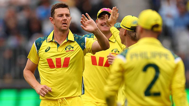 AUS vs IND 1st ODI Result: মিচেল মার্শের দুরন্ত ব্যাটিংয়ে পার্থে প্রথম ওয়ানডেতে হারল ভারত