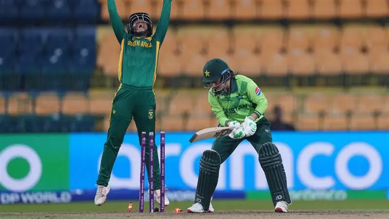 SA W vs PAK W, ICC Women's World Cup 2025: কলম্বোর বৃষ্টিতে বিপাকে পাকিস্তান, দক্ষিণ আফ্রিকার কাছে হেরে প্রায় বাদ ফাতিমা সানারা