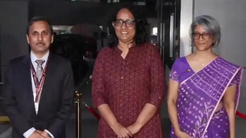 Srilanka PM Visit India: প্রথম ভারত সফরে শ্রীলঙ্কার প্রধানমন্ত্রী ডঃ হরিণী অমরাসুরিয়া, প্রধানমন্ত্রী মোদীর সঙ্গে করবেন সাক্ষাৎ (দেখুন ভিডিও)