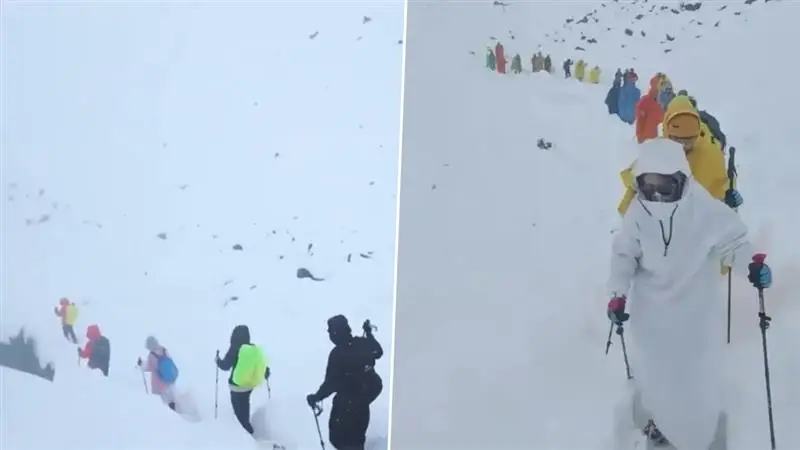 Mount Everest: ভয়াবহ তুষারঝড়ে এভারেস্টে আটকে হাজারের বেশি ট্রেকার, মৃত ১