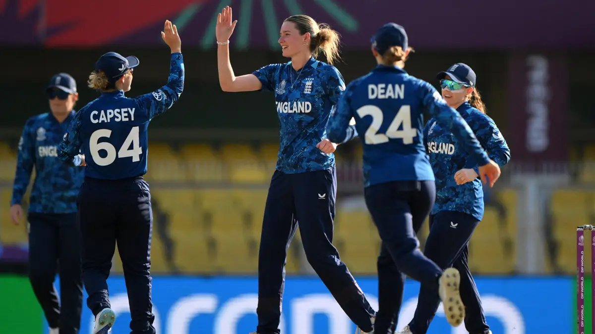 ENG W vs SA W, 1st Semifinal, ICC Women's World Cup 2025 Winning Prediction: ইংল্যান্ড মহিলা বনাম দক্ষিণ আফ্রিকা মহিলা, প্রথম সেমিফাইনাল, আইসিসি মহিলা বিশ্বকাপ ২০২৫ ম্যাচে জয়ী হবে কোন দল? কি বলছে Winning Prediction