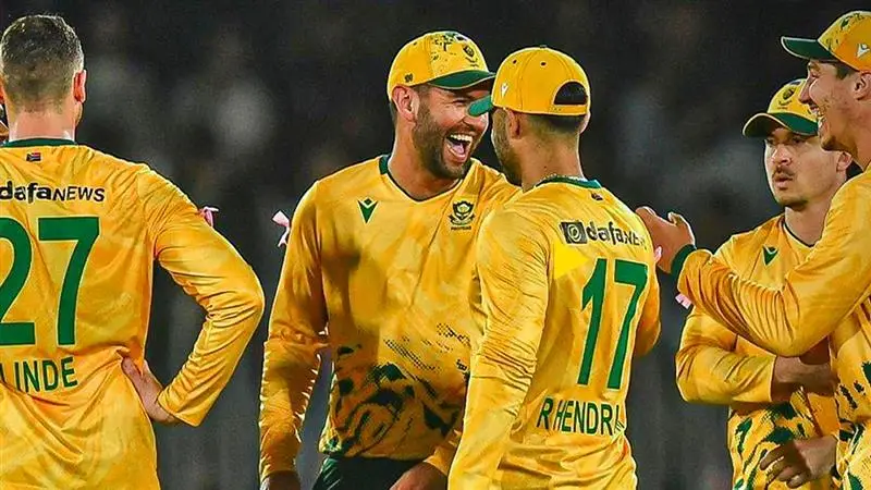 PAK vs SA 1st T20I Scorecard: টি২০তেই ফিরেই শূন্য রানে আউট বাবর আজম, ৫৫ রানে দক্ষিণ আফ্রিকার কাছে হারল পাকিস্তান