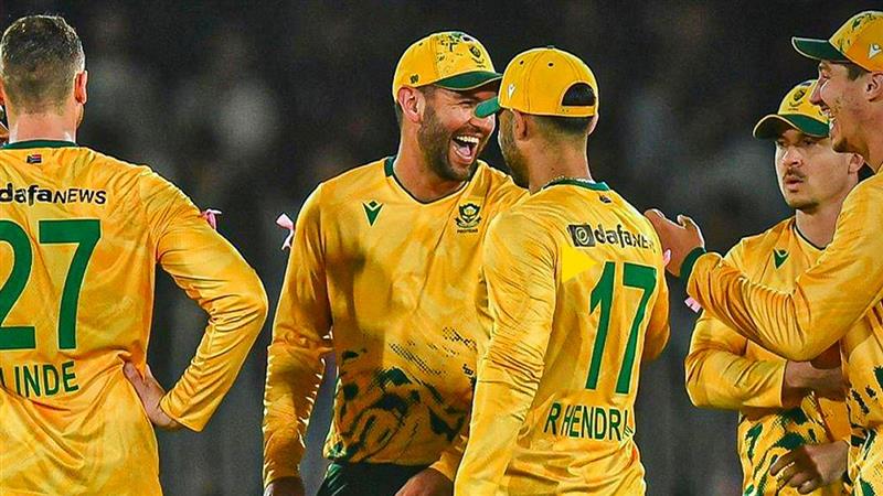 PAK vs SA 1st T20I Scorecard: টি২০তেই ফিরেই শূন্য রানে আউট বাবর আজম, ৫৫ রানে দক্ষিণ আফ্রিকার কাছে হারল পাকিস্তান