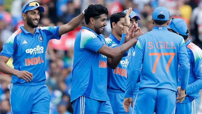 AUS vs IND 3rd ODI Scorecard: সিডনিতে হর্ষিত রানার ৪ উইকেট! মাত্র ২৩৬ রানে অলআউট অস্ট্রেলিয়া