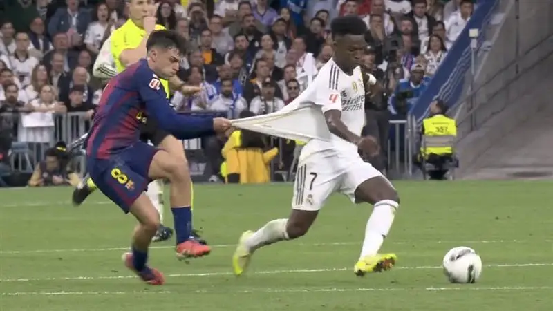 Real Madrid Beats Barcelona: ৫২৪ দিন পর বার্সেলোনাকে হারাল রিয়াল মাদ্রিদ, এল ক্লাসিকোয় বাজিমাত এমবাপেদের, খেলা শেষে তীব্র উত্তেজনা