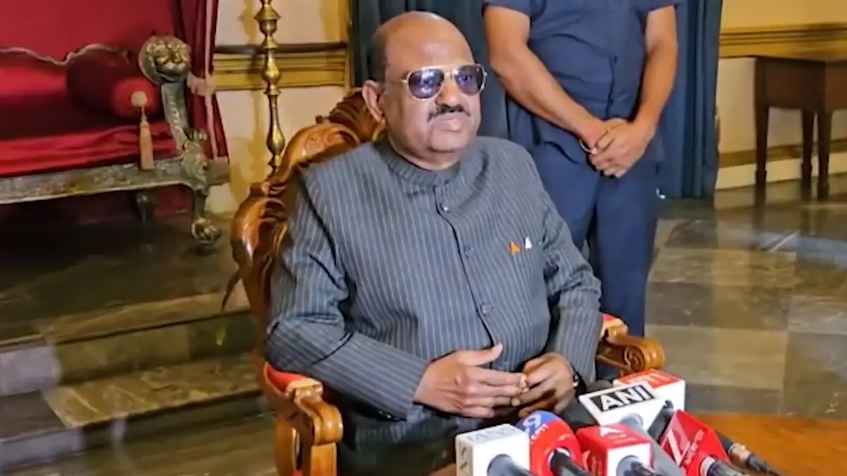 C.V. Ananda Bose: সিভি আনন্দ বোসকে নিয়ে বই লিখেছেন প্রাক্তন প্রধানমন্ত্রী, রাষ্ট্রপতিরা, দাবি রাজ্যপালের