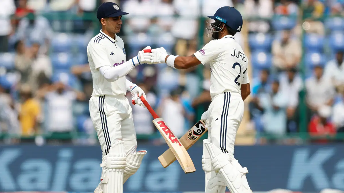 Shubman Gill Century: রোহিত, সচিনের রেকর্ড ভেঙে দিল্লিতে অনন্য সেঞ্চুরি অধিনায়ক শুভমন গিলের