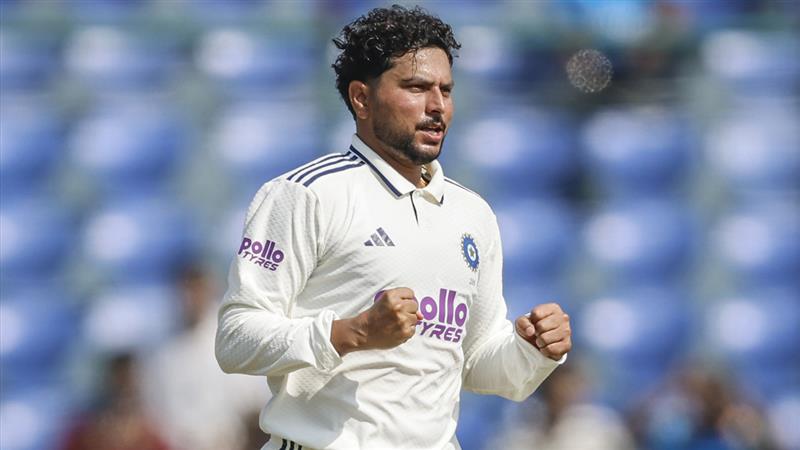 IND vs WI 2nd Test Day 3 Live Scorecard: কুলদীপ যাদবের ৫ উইকেটে দিল্লিতে ২৪৮ রানে অলআউট ওয়েস্ট ইন্ডিজ